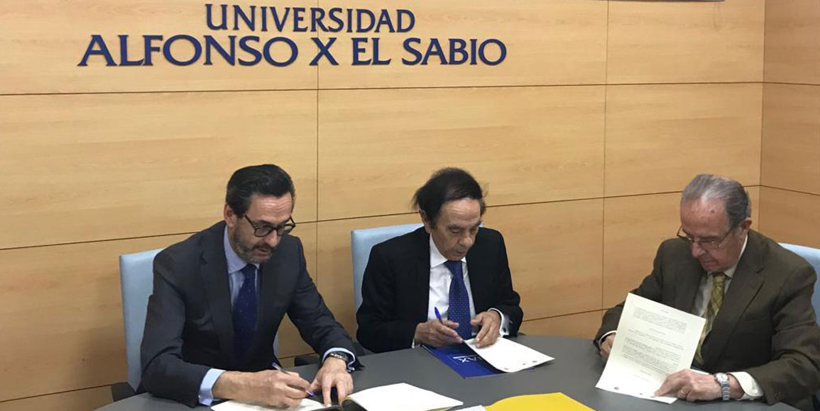 Fundación Mutualidad de la Abogacía y la Universidad Alfonso X el Sabio, junto a su Fundación, firman un convenio para incluir el programa de la CÁTEDRA MUTUALIDAD en el Máster de Acceso a la Profesión de Abogado