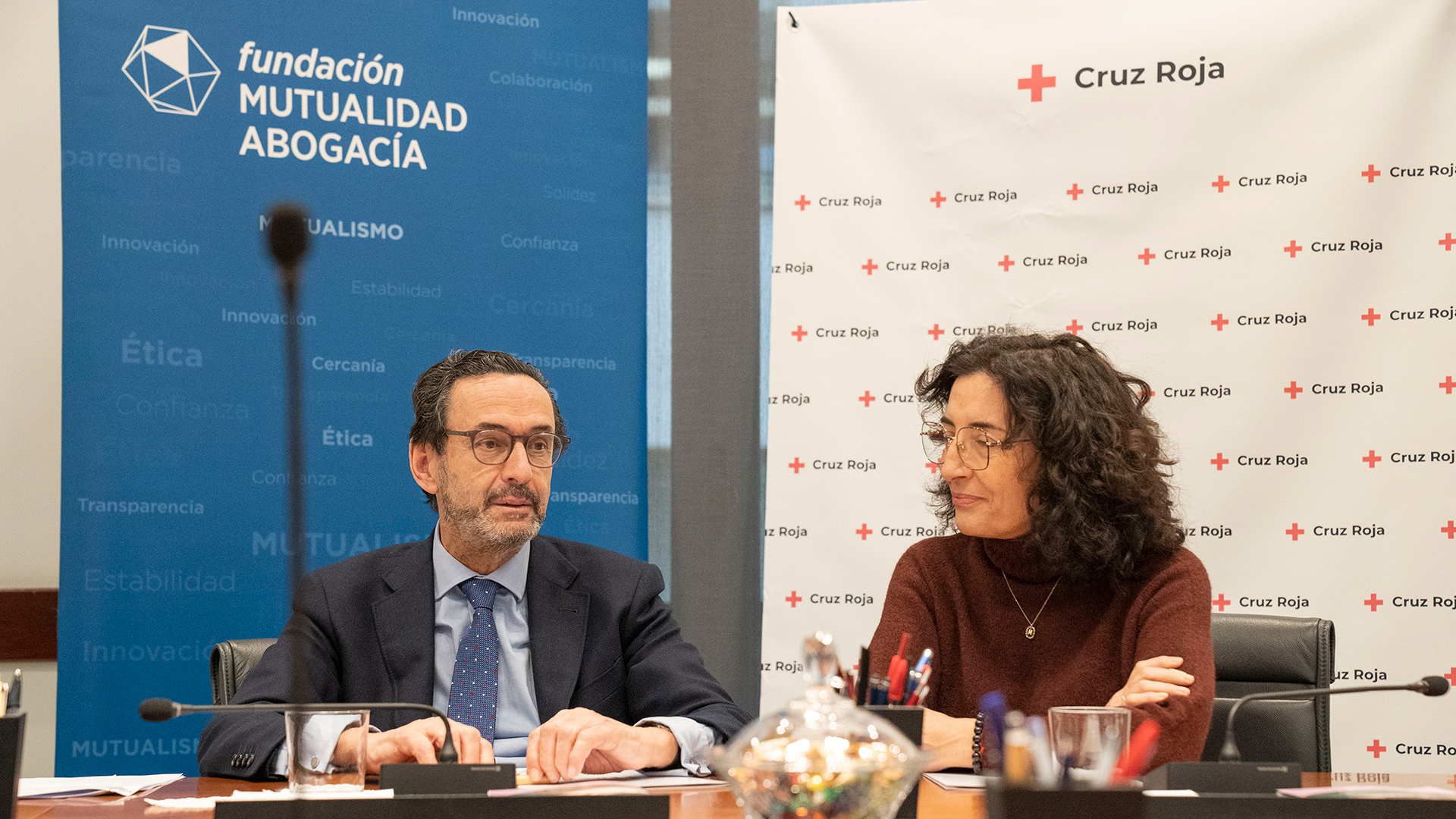 Alianza con Cruz Roja contra la desigualdad social