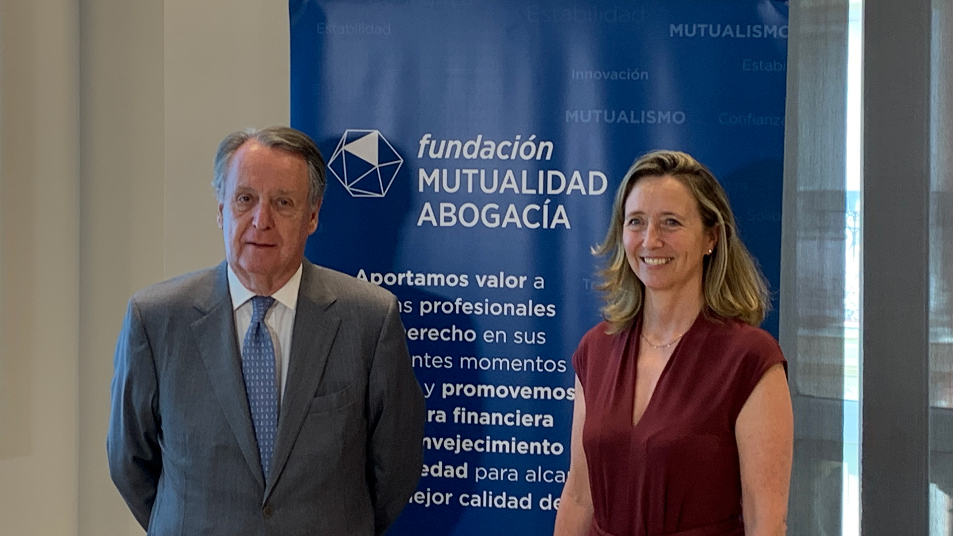 Fundación y UNIR potencian el Máster de Abogacía